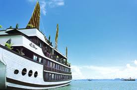 Halong Cruising Tour