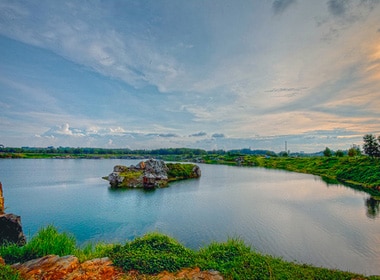 DA BAN LAKE Da Ban Lake - DA BAN LAKE