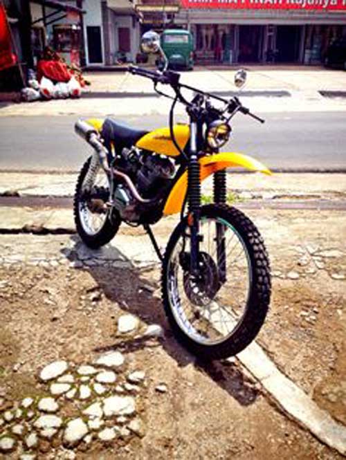 Learn more about our motorbike Honda DIRT BIKE GL PRO 160CC - Learn more about our motorbike