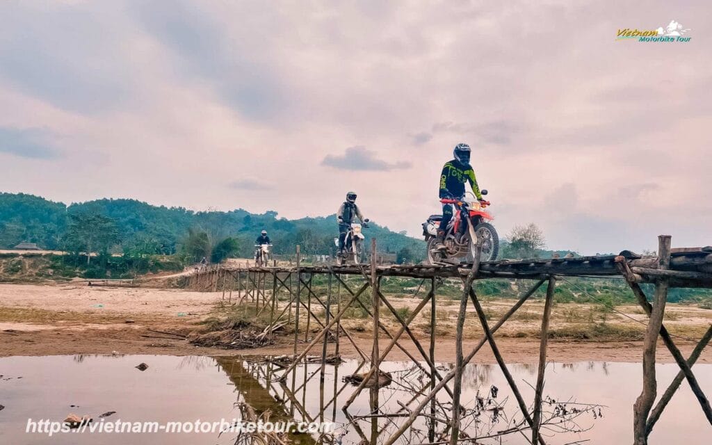 Amazing North-West motorbike tour to Sapa VIETNAM OFF ROAD MOTORBIKE TOUR TO SAPA 1 1024x640 - Amazing North-West motorbike tour to Sapa