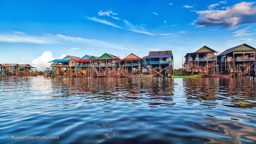 tonle sap lake 1024x576 - Angkor Wat Temples Motorcycle tour for 5 Days