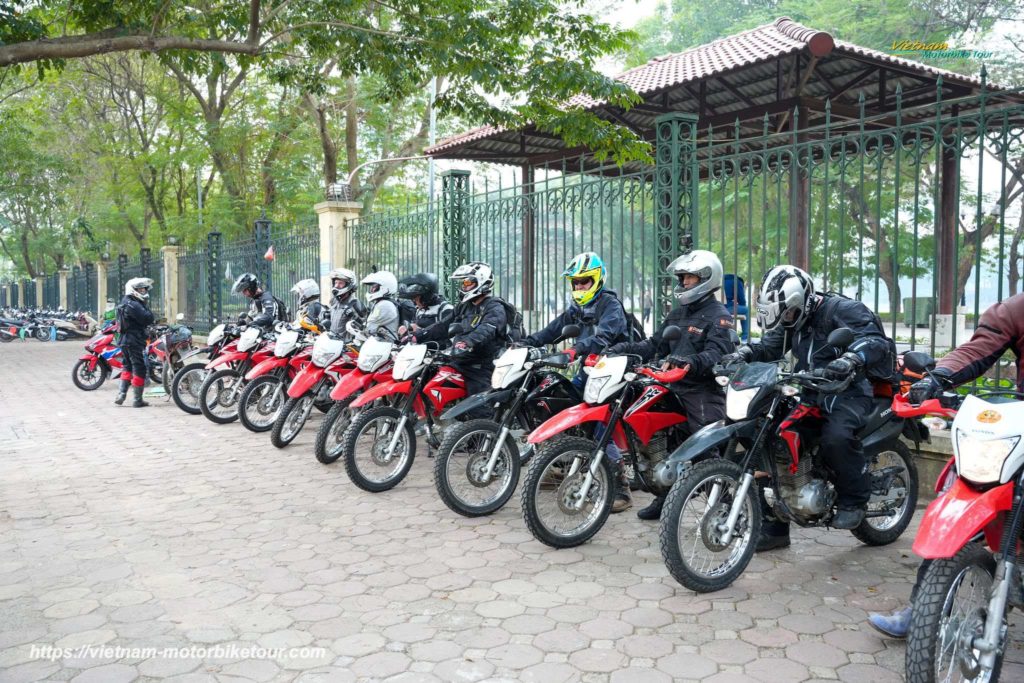 Sensational Northwest Vietnam motorbike tour to Mu Cang Chai and Sapa vietnam motorbike tour from hanoi to thac ba lake 2 1024x683 - Sensational Northwest Vietnam motorbike tour to Mu Cang Chai and Sapa