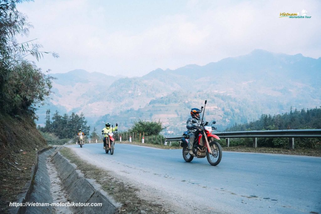 Tremendous Northwest Vietnam motorbike tour to Sapa, train back vietnam motorbike tour from hanoi to thac ba lake 8 1024x683 - Tremendous Northwest Vietnam motorbike tour to Sapa, train back