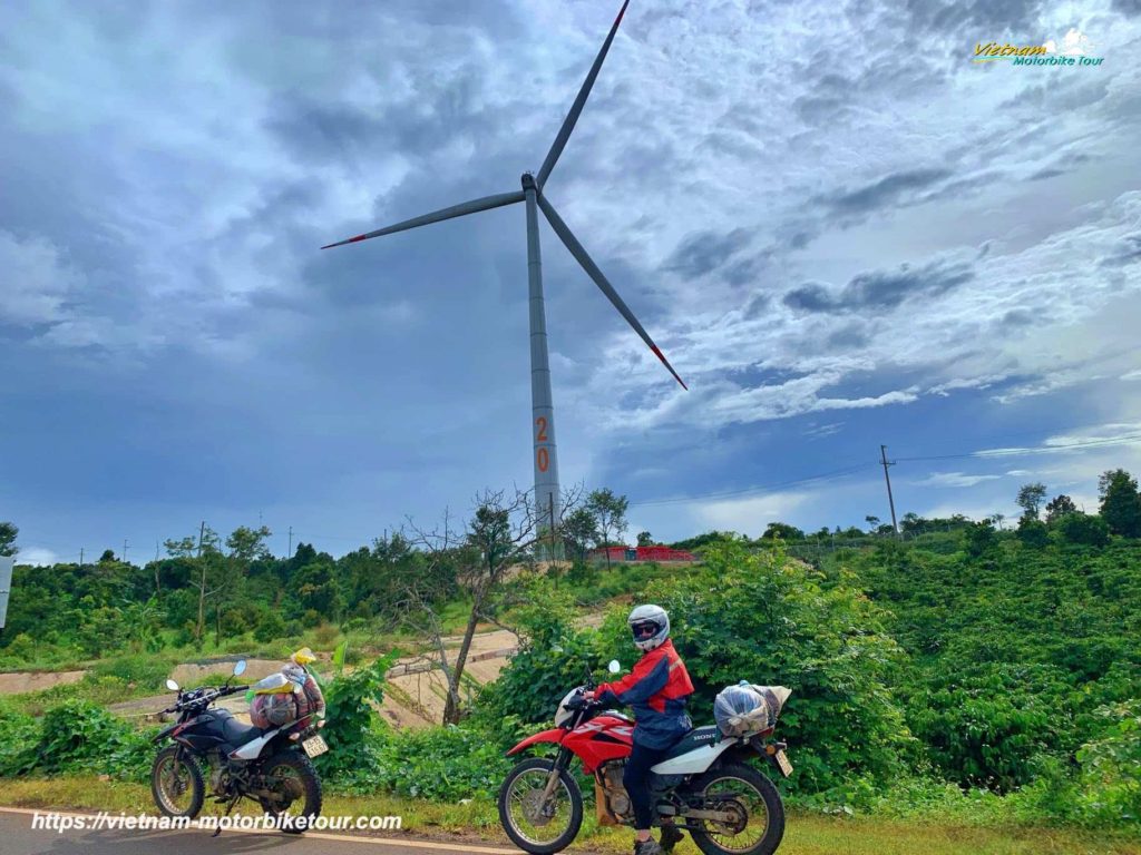 vietnam motorbike tour to hue 2 1024x768 - Hue daily Motorbike Tour to the Traditional Villages