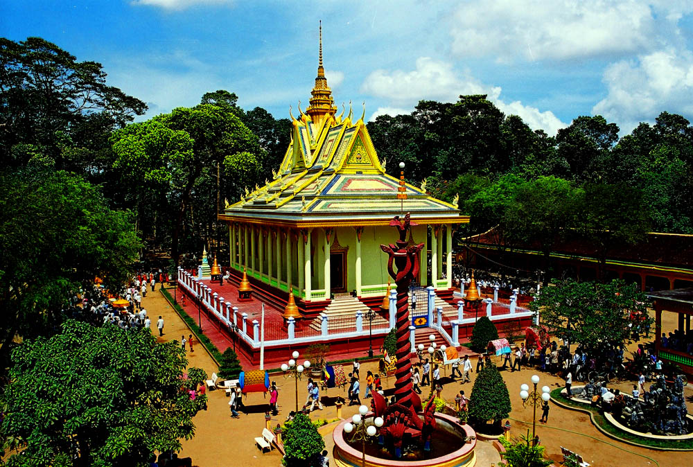 TRA VINH PROVINCE Hang Pagoda in Tra Vinh - TRA VINH PROVINCE