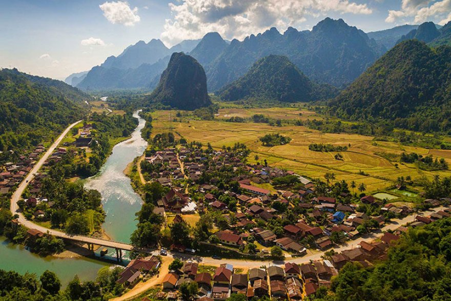 LAOS OVERVIEW Nam Et–Phou Louey National Protected Area Houaphanh Laos - LAOS OVERVIEW