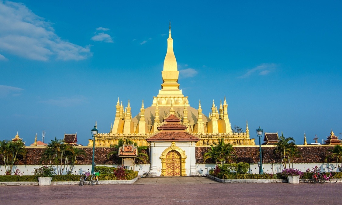 Pha That Luang in Vientiane | Vietnam Motorbike Tours