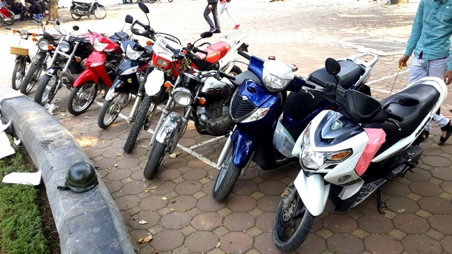 SHORT MOTORBIKE TOUR AROUND HANOI'S VICINITY – 1 DAY Motorbike Tours around Hanoi - SHORT MOTORBIKE TOUR AROUND HANOI'S VICINITY – 1 DAY