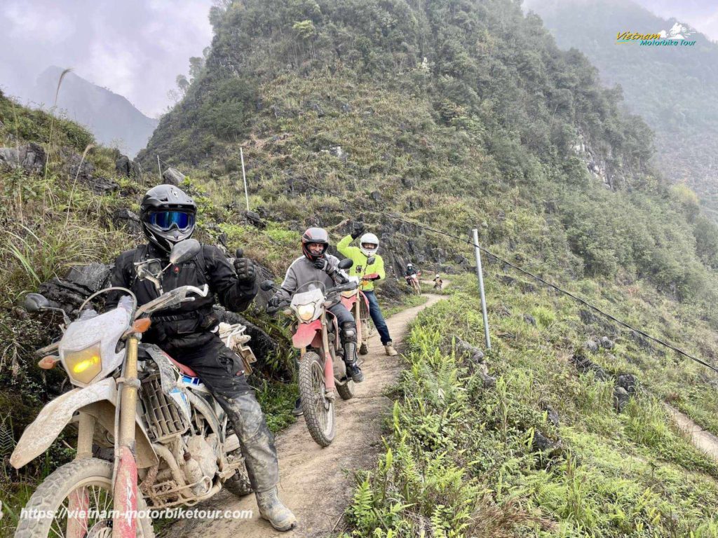 Breathtaking Ha Giang Group Motorbike Loop Tour to Quan Ba, Yen Minh, Dong Van hagiang motorbike loop tour to dong van 10 1024x768 - Breathtaking Ha Giang Group Motorbike Loop Tour to Quan Ba, Yen Minh, Dong Van
