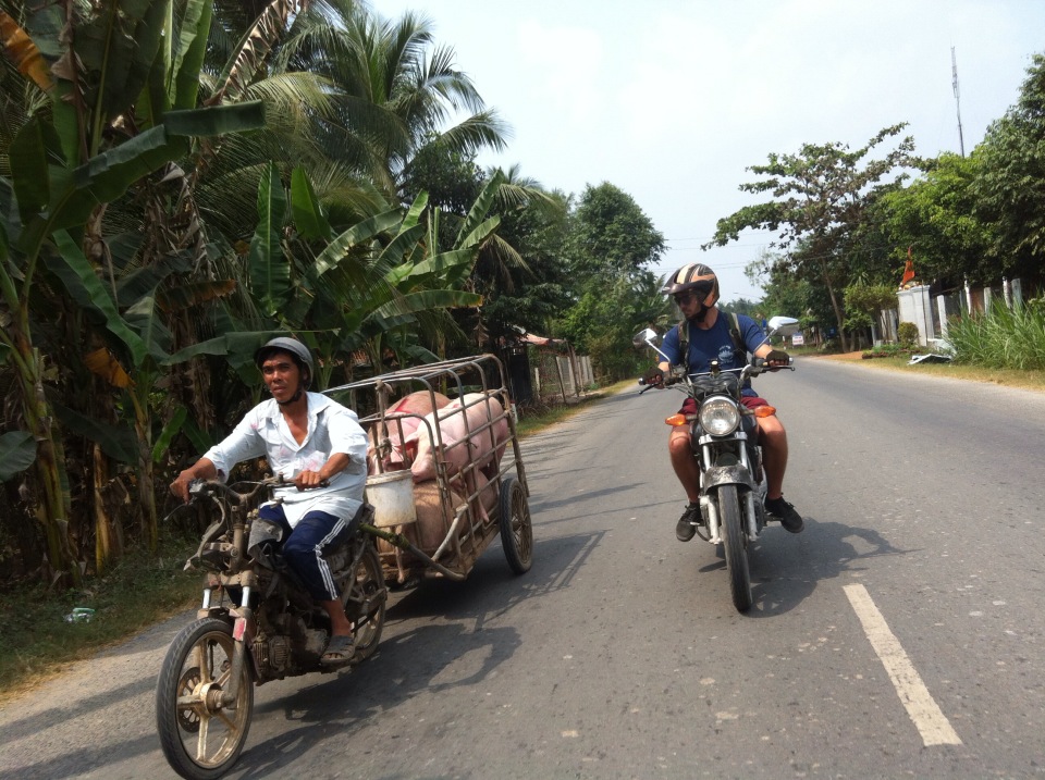 Saigon motorbike tour to Dalat via Central Highlands Saigon motorbike tour to Dalat via Central Highlands