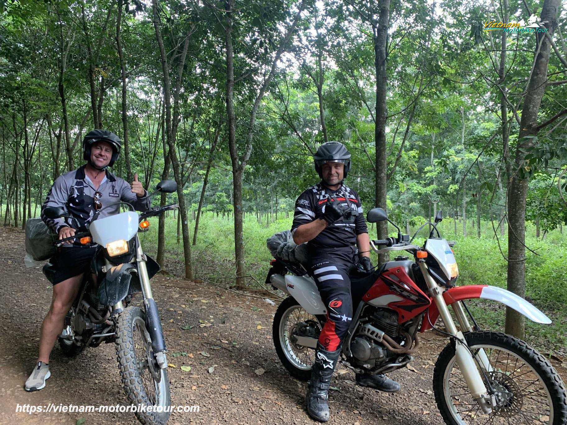 ho chi minh motorbike tours to dalat 2 - STYLIST DA LAT MOTORBIKE TOUR TO MUI NE  BEACH