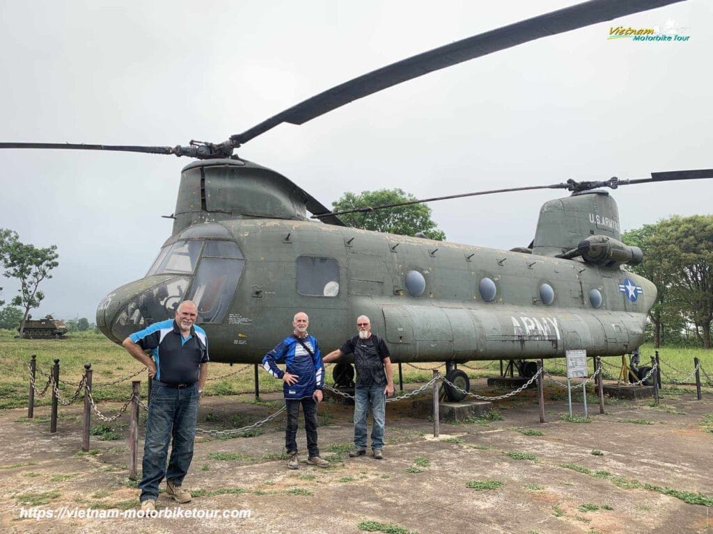 vetnam motorbike tour to Khe Sanh DMZ 2 1024x768 - Ultimate Hoi An motorbike tour to Hue via Khe Sanh - 3 Days