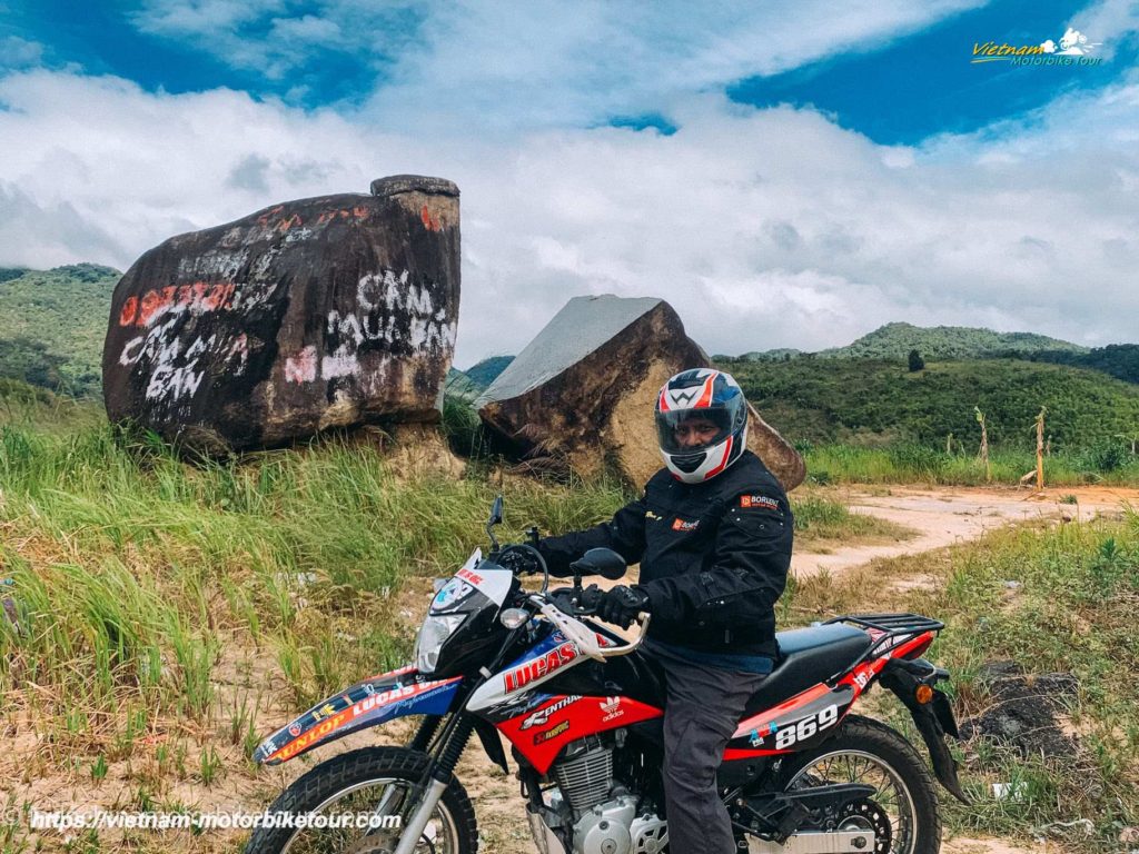 UNIQUE VIETNAM MOTORBIKE TOUR FROM DALAT TO HOI AN VIA CENTRAL HIGHLANDS vietnam motorcycle tour to kon tum lak lake 7 1024x768 - UNIQUE VIETNAM MOTORBIKE TOUR FROM DALAT TO HOI AN VIA CENTRAL HIGHLANDS