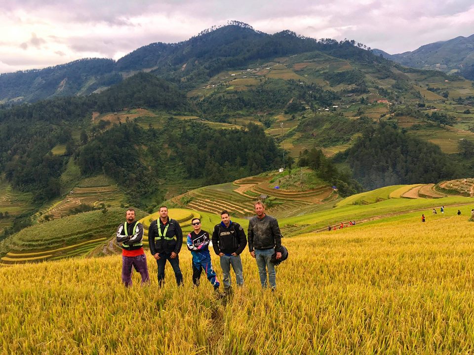 AWESOME NORTHWEST VIETNAM OFF-ROAD MOTORBIKE TOUR - 5 DAYS AWESOME NORTHWEST VIETNAM OFF-ROAD MOTORBIKE TOUR - 5 DAYS
