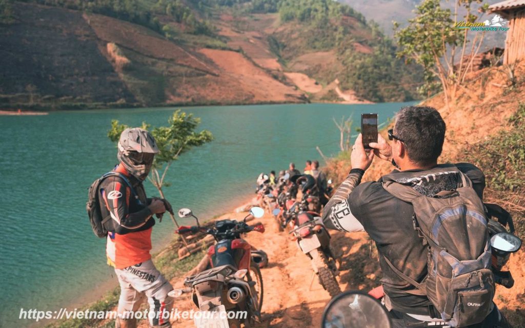 Robust Vietnam offroad motorbike tour via Mu Cang Chai, Sapa, Ha Giang dong van offroad motorcycle tour to bao lac 2 1024x640 - Robust Vietnam offroad motorbike tour via Mu Cang Chai, Sapa, Ha Giang
