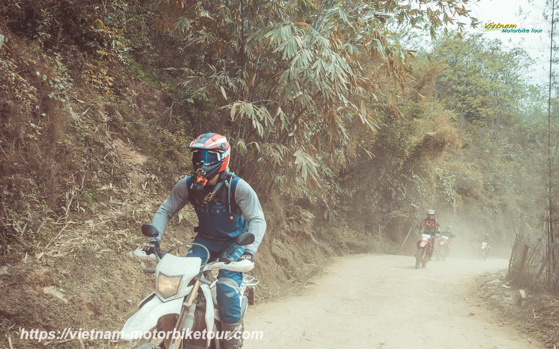 dong van offroad motorcycle tour to bao lac 4 - Terrific Northwest Vietnam motorbike tour to Sapa