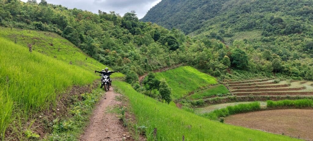 top-6-reasons-you-should-ride-between-mu-cang-chai-and-ngoc-chien-village