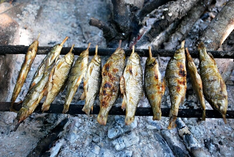 Top 7 Dishes You Must Try in Ngoc Chien, Muong La Grilled Stream Fish Ca Suoi Nuong - Top 7 Dishes You Must Try in Ngoc Chien, Muong La
