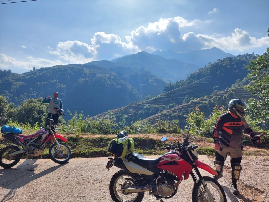Spectacular Northern Vietnam Motorbike Tour via Ha Giang, Meo Vac, Ban Gioc and Mau Son