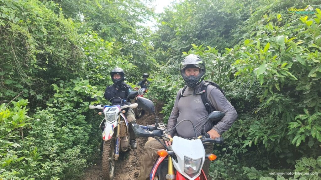 Cambodia Off road Motorcycle Tours 24 1024x577 - Top Destinations for Off-Road Motorbike Tours in Cambodia