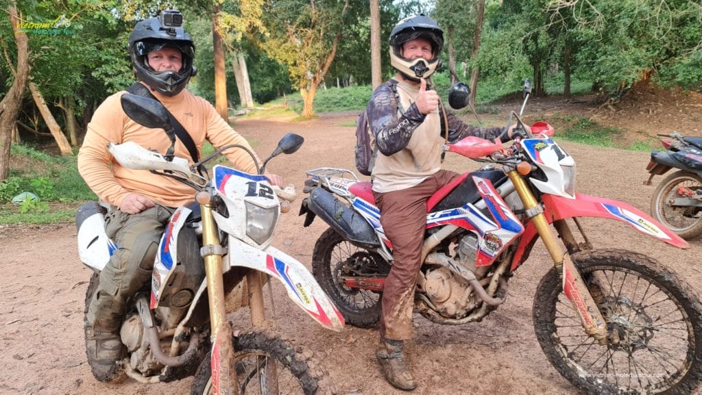 uncharted-cambodia-dirt-bike-tour-from-siem-reap-to-battambang-pursat uncharted-cambodia-dirt-bike-tour-from-siem-reap-to-battambang-pursat