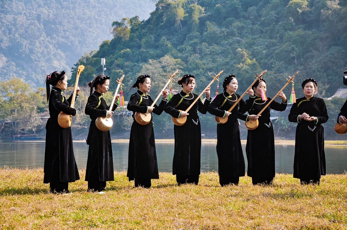 Discover Unique Ethnic Cultures on Your North West Vietnam Motorbike Tour The Tay People - Discover Unique Ethnic Cultures on Your North West Vietnam Motorbike Tour