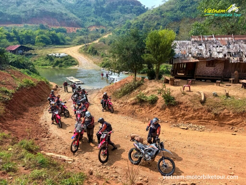 untold-laos-motorbike-route-from-plain-of-jars-to-the-deep-south-10-days untold-laos-motorbike-route-from-plain-of-jars-to-the-deep-south-10-days