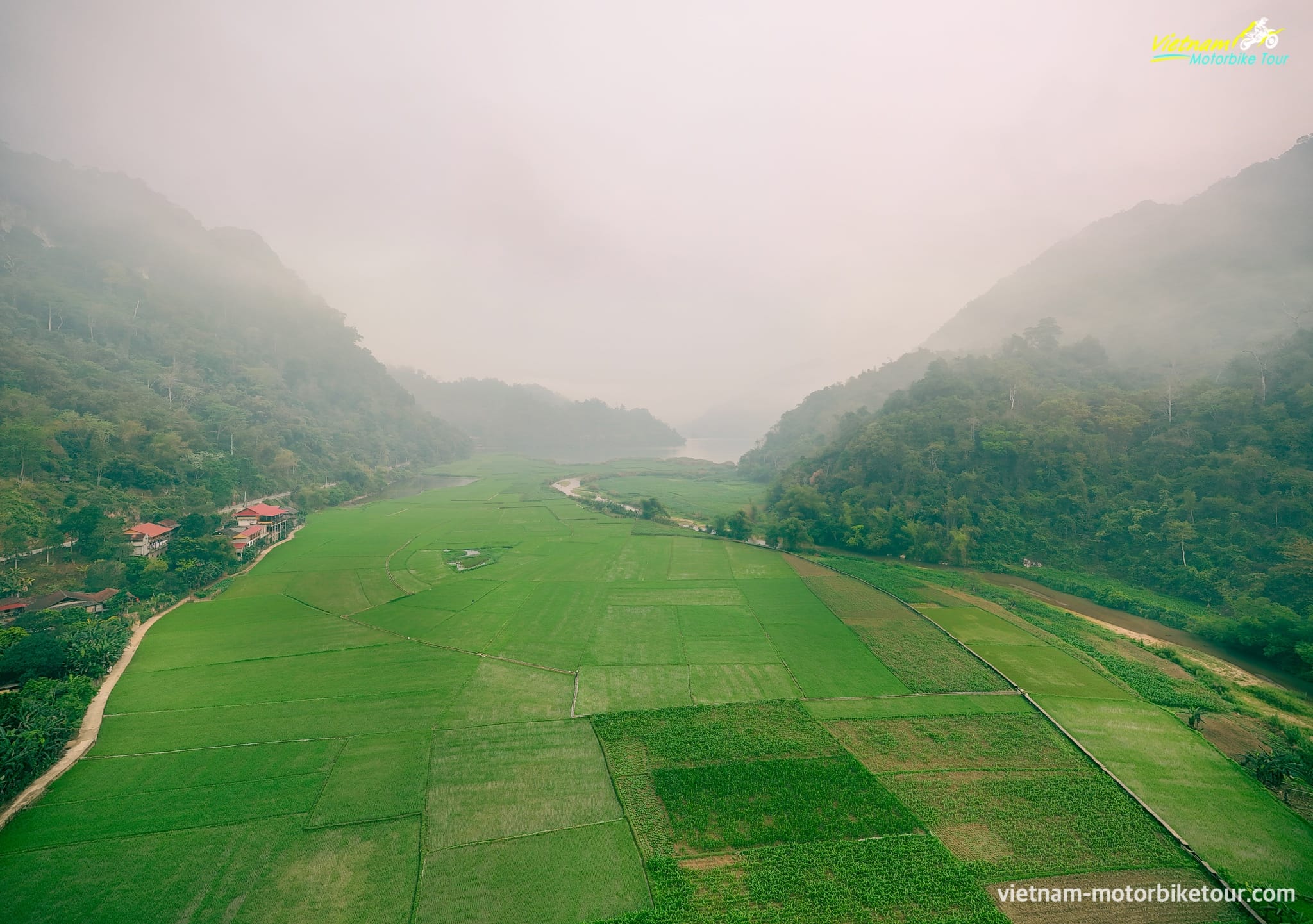 Vietnam Motorcycle Tour to Ba Be Lake: A Scenic Ride Through Vietnam’s Hidden Paradise Ba Be Lake Vietnam Tour 2 - Vietnam Motorcycle Tour to Ba Be Lake: A Scenic Ride Through Vietnam’s Hidden Paradise