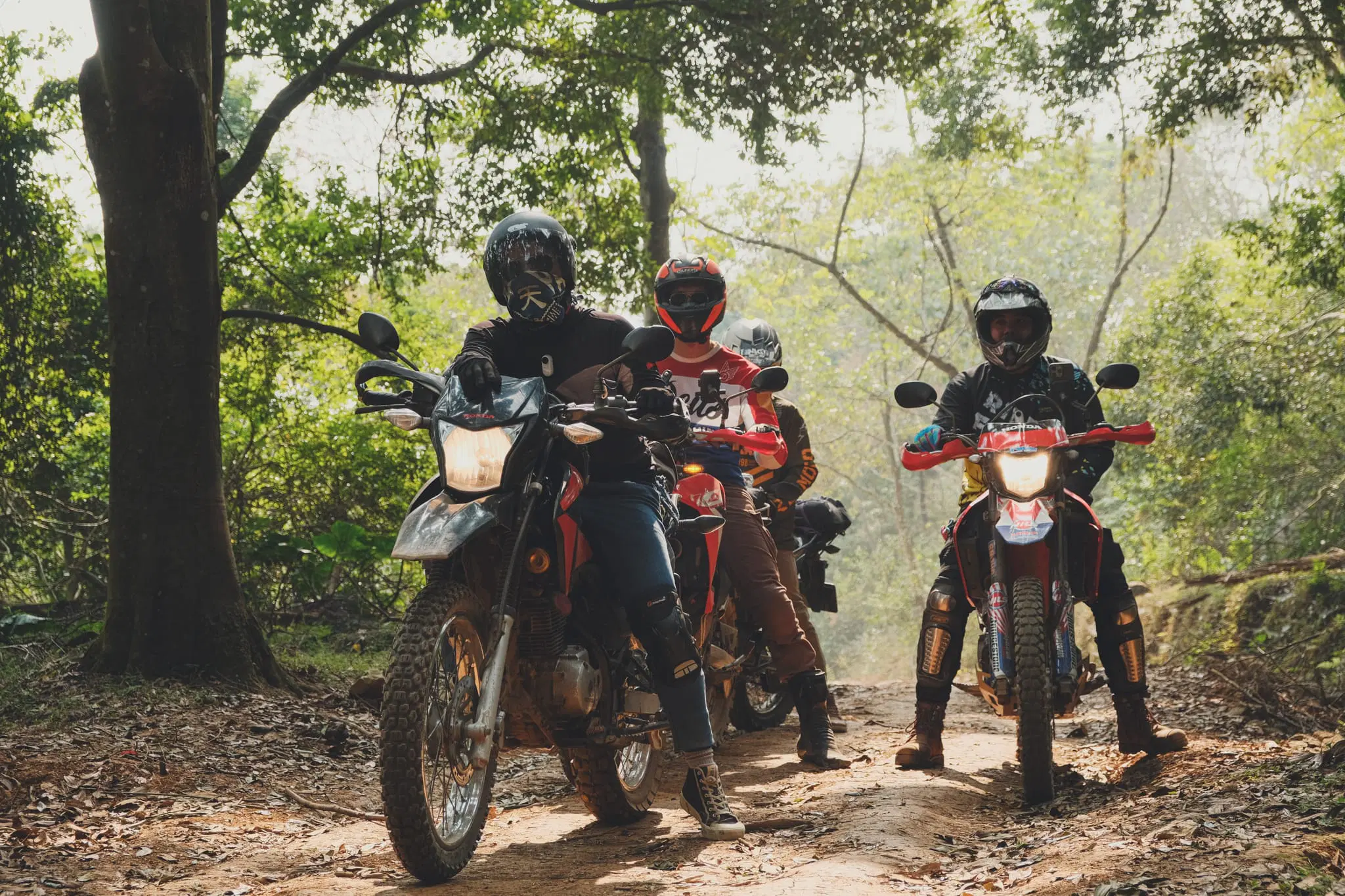 One-Day Hanoi Dirt Bike Adventure to Ham Lon Mountain
