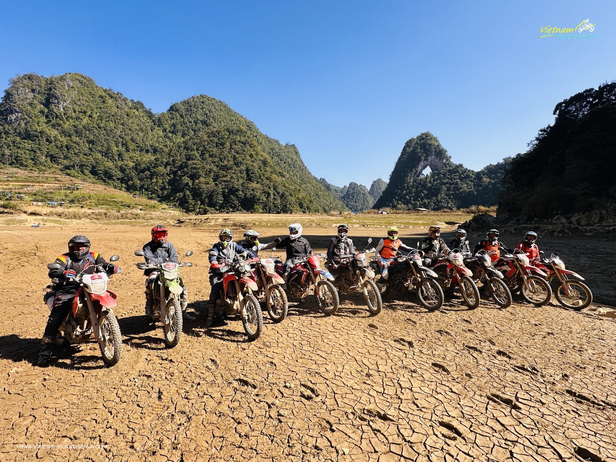 5-Day Fantastic Northeast Vietnam Motorbike Tour to Ba Be Lake, Cao Bang, and Lang Son ba be lake motorbike tour to ban gioc waterfall cao bang 4 - 5-Day Fantastic Northeast Vietnam Motorbike Tour to Ba Be Lake, Cao Bang, and Lang Son